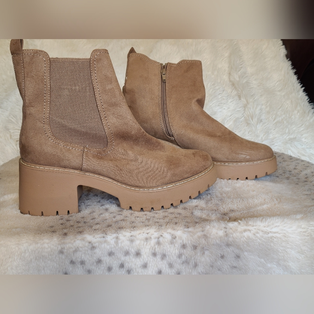 Chunky Tan Ankle Booties